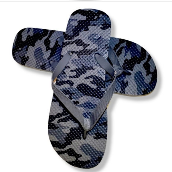 ♥️ 4 for $25 ♥️ #49 New Mens Gray Camoflauge Black Flip Flop Sandals 10 11 - Picture 4 of 6